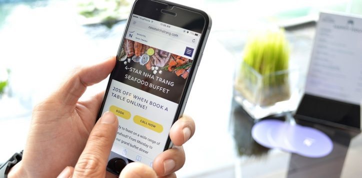 book-a-dining-table-online-2