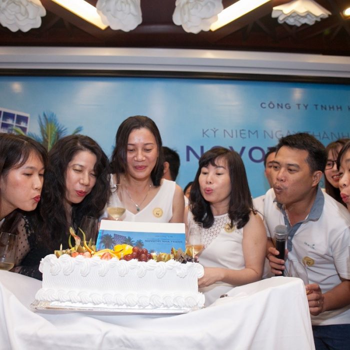 novotel-nha-trang-ky-niem-ngay-thanh-lap-khach-san